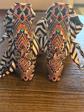 Statement Chevron Tie Sandals | Embroidered Block Heel